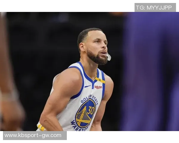 勇士半场领先4人得分上双开拓者落后7分库里贡献23分波杰15分杨瀚森缺阵 勇士半场领先4人得分上双开拓者落后7分库里贡献23分波杰15分杨瀚森缺阵